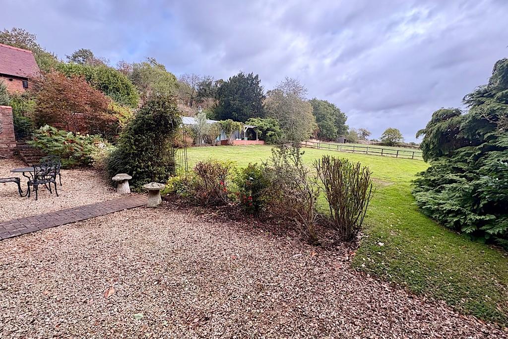 The Annexe, Downton Hall Downton, Shrewsbury, SY4 4PL Let Agreed